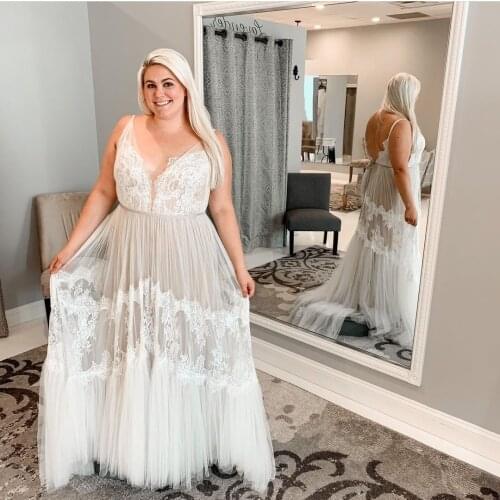 Plus Size Wedding Dress 2021 Lace Bridal Gowns V neck robe de soirée de mariage Spaghetti Strap Tulle Backless Women Graceful