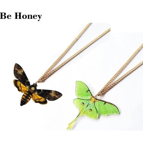 Fashion Bomb Chokers On The Neck