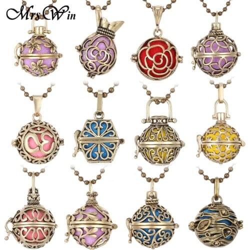 Multi Style Vintage Aromatherapy Diffuser Necklace Pendant Jewelry Perfume Essential Oil Pendant Locket Necklace With Pads