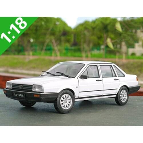 1/18 Scale alloy simulation car model classic diecast vehicle toys children adult metal gifts collection home decoration display