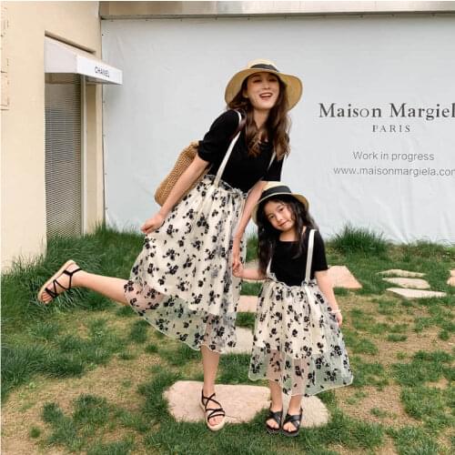 Parent child 2021 summer new girls' Korean yarn skirt set dress embroidered half dress Set