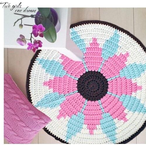Original Flowers Hand Crocheted Seat Cushion Round Table Mats DIY Hook Flower Table Placemats Movie Decorations Carpet 60CM