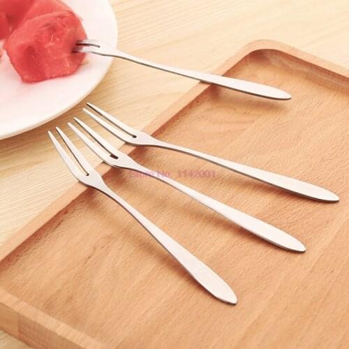 100pcs Stainless Steel West Tableware Fruit Fork Sign Small Fork Cake Dessert Fruit Fork Kitchen Accessory Kitchen tools