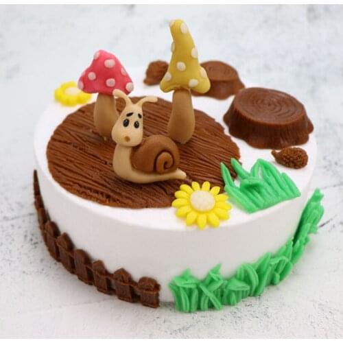 Lovely snail mushroom house silicone mold stump wood pile wood cake decoration Chocolate Mold turn sugar dry pace DIY