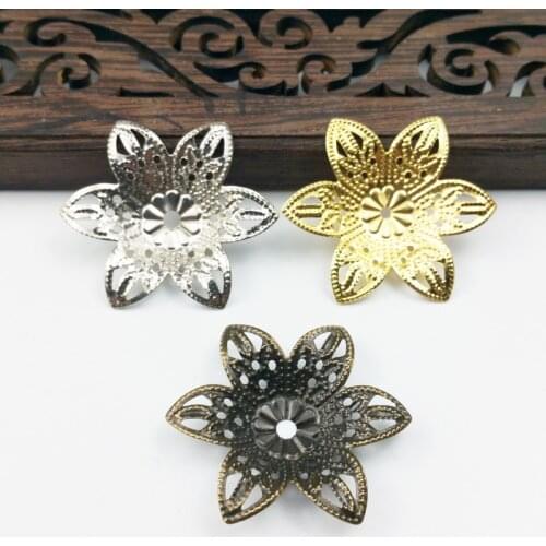 20 pcs/lot 30mm Gold color/ /Antique bronze Metal Filigree Flowers Slice Charms Setting Jewelry DIY Components