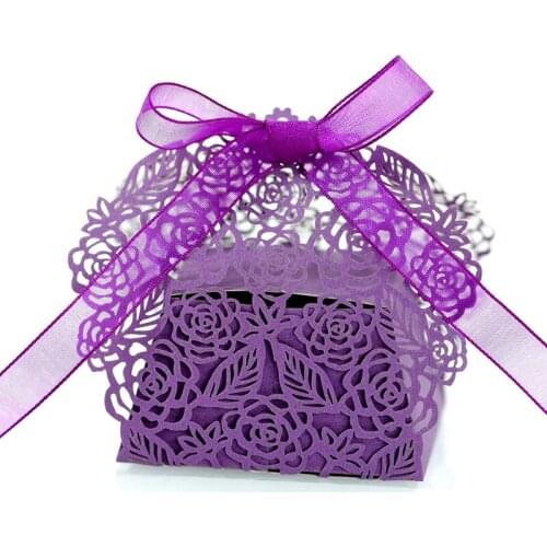 50pcs Rose Flower Laser Cut Carriage Favor Gifts Candy Boxes Gift Boxes With Ribbon Baby Shower Wedding Party Favor Decoration