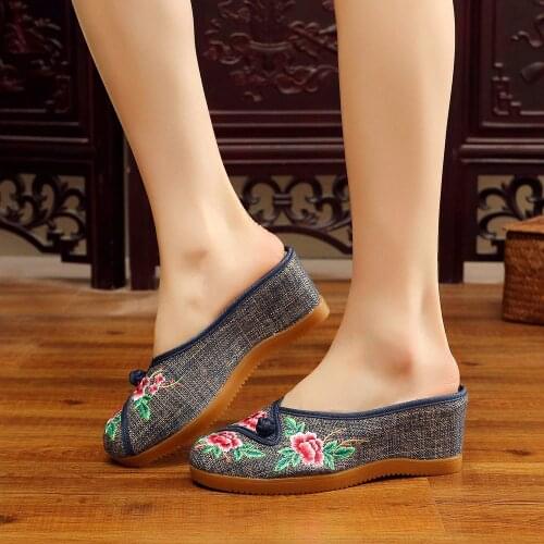Vintage Ladies Denim Embroidered Close Toe Wedge Mules Shoes Med Heel Women Comfort Summer Cotton Platform Slippers Handmade