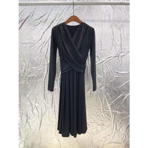 Fyion 2021 Autumn Winter New Fashion Dress Elegant Designer Women Luxury Runway V-Neck Slim Black Sexy Cupcake Midi Dress