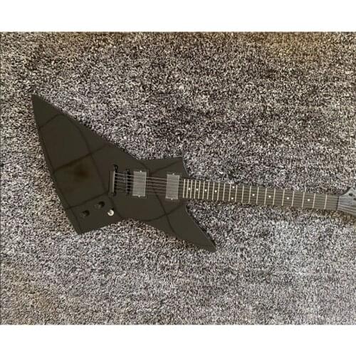 Our direct sales of special electric guitar 6 string black paint mahogany fingerboard goose electric guitar, color can be ordere