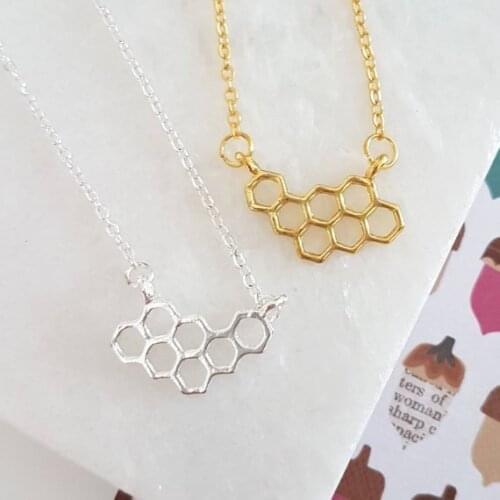 1 Hollow geometric hexagon honeycomb necklace fashion honeycomb bee animal pendant necklace personality insect female jewelry