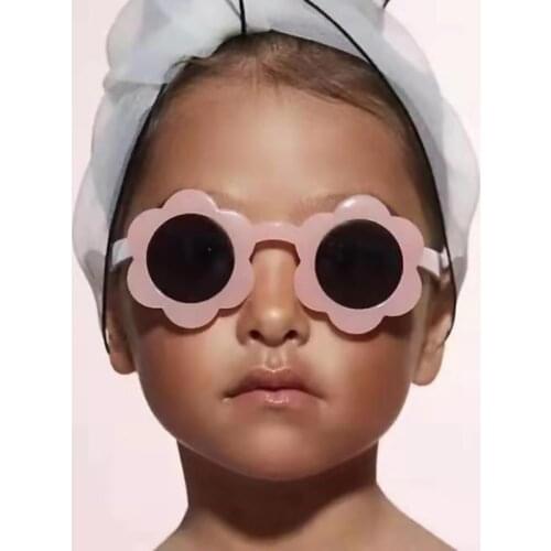 HKNA 2021 Cute Flower Sunglasses for Kids Fashion Jelly Color Glasses Kids Cute Sunflower Children Sunglasses Shades Girls Boys
