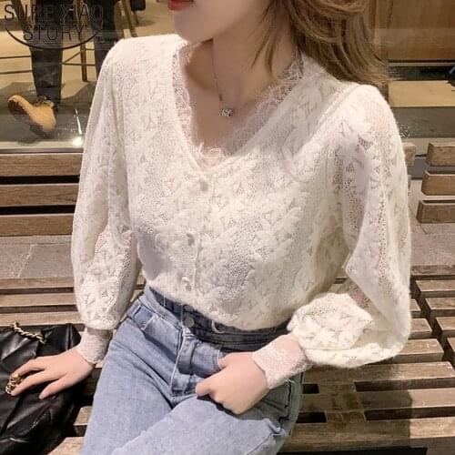 M-4XL Plus Size Clothing for Women White Lace Blouse Bottoming Shirt Spring and Autumn Fashion Temperament Women Tops 13356