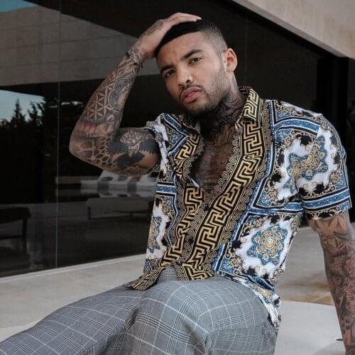 Summer 2020 Retro Printed Shirt Fashion Cardigan Mens Short Sleeve Button Up Shirt Japanese Fashion Steetwear