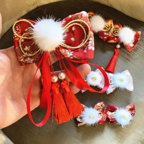 2pcs/lot New Children Cute Hairball Pendant Ornament Hair Clips Girls Soft Faux Fur Hairpins Barrettes Kids Hair Accseeories