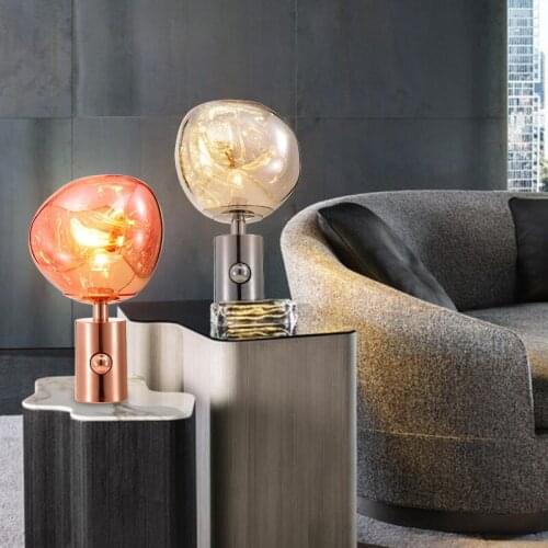 Designer postmodern Desk light minimalist creative art living room study bedroom bedside table lamp