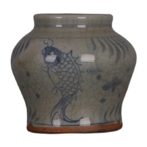Collection of Ming Dynasty blue and white hand painted fish and algae pot in Jingdezhen, China