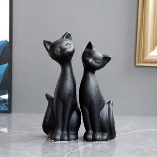 2-piece Set of European-style Black Ceramic Cat Crafts Decorative ornaments Black Frosted Animal Figurines Childrens Room Decor
