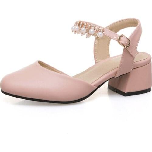 2019 spring and summer new fashion Baotou sandals comfortable square with the size code 32-43 buckle with womens shoes