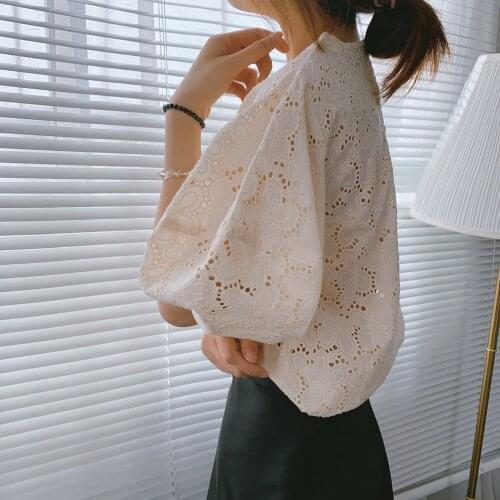Cotton embroidery lace wavy hem white shirt top small shirt lace shirt puff sleeve top Regular lantern Sleeve Embroidery