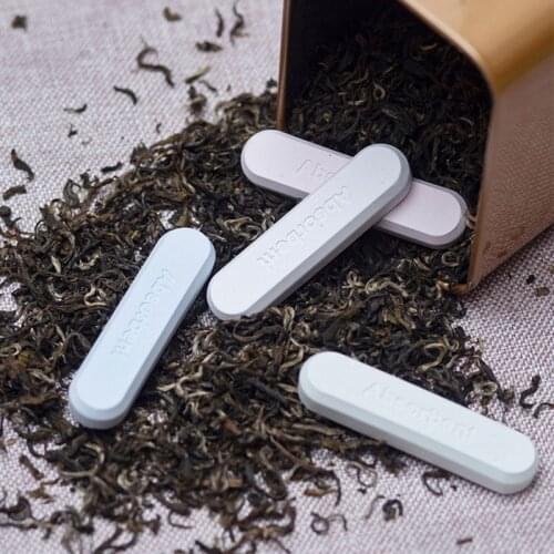 4Pcs/bag Natural Diatomite Desiccant Non-toxic Food Moisture Absorber Home Room Kitchen Clothes Storage Dehumidifier