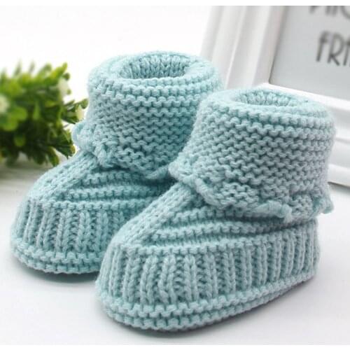 Handmade Newborn Baby Boys Girls Crib Shoes Infant Boys Girls First Walkers Crochet Knit Winter Warm Booties Toddler Warm Shoes