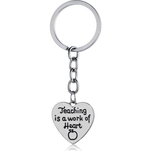 36PC Teaching Is A Work Of Heart Apple Keyrings Heart Pendant Charm Keychains Women Men Teachers Jewelry Thanksgiving Gifts Hot