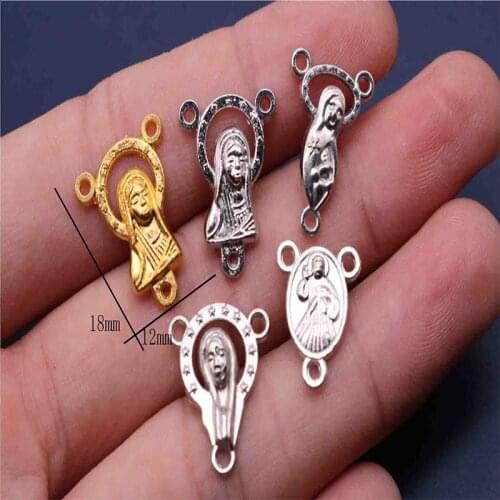 The classic Madonna rosary center medal rosary bracelet center Maria medals finished 100 pieces. Various crosses of christ