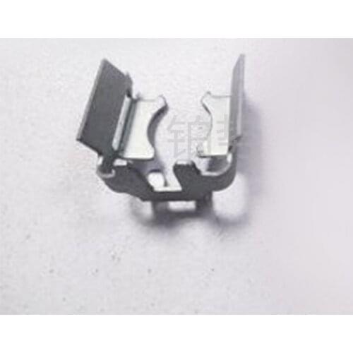 Car engine injector clip 2014-peu guo t20 6ci tro en C 4Tr ium phS ega 2co mpa rtm ent DS3 engine lower guard plate clip