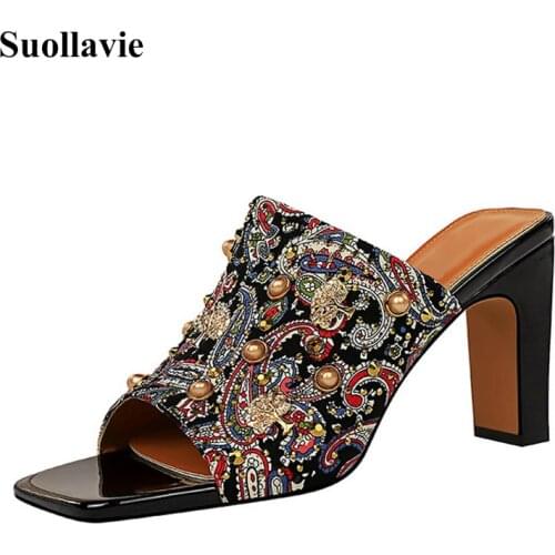 Suollavie 2020 hot fashion women slippers Retro party slide shoes luxury pearl female shoes square heel Pattern ladies slippers