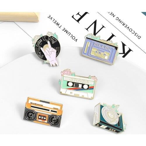 Rock & ROLL Enamel Pin turn it up Disc Player Music Tape Cassette Brooch Bag Lapel Pin Old School Badge Jewelry Gift for Friend