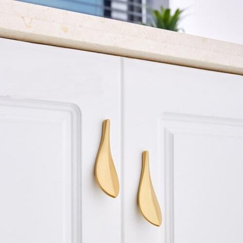 Leaf Handle Light Luxury Double Hole Leaf Drawer Handle Door Cabinet Handle Zinc Alloy Leaf