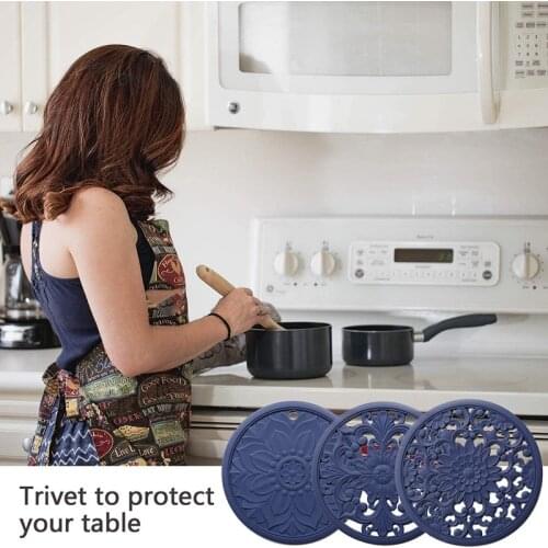 Silicone Mat Set with 3 Pattern Designs Hot Pot Holder Hot Pads for Table Countertop Heat Resistant Trivets 2021 3pcs