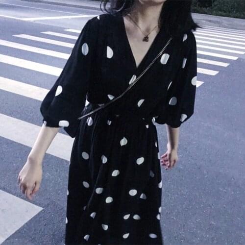 French Retro Chiffon dress 2021 new V-neck temperament waist Slimming Polka-dot Long skirt summer Bandage Beach skirt female