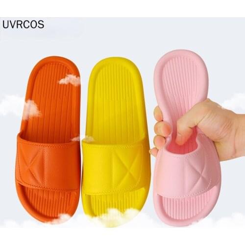 New Unisex Slippers Women Men Shoes Summer Bathroom Slipper Couple Indoor Sandals Fashion Home Slippers Non-slip Floor Flip Flop