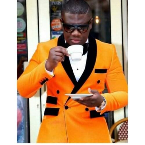 Brilliant Double Breasted Shawl Collar Yellow Velvet Groom Tuxedos Men Wedding Party Blazer Prom Business Suits W:2092