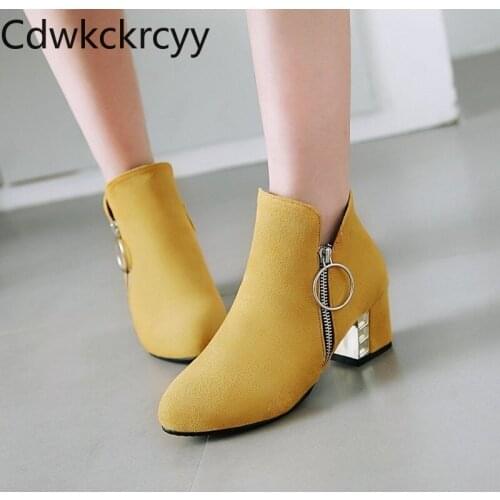 Winter The New fashion Round head Thick heel Martin boots yellow Side zipper Plus cashmere Keep warm High heel Women boots 34-48