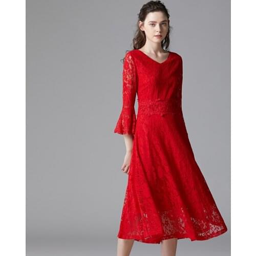 Taoyizhuai spring and autumn womens new red A-line dress with enlarged trumpet sleeves