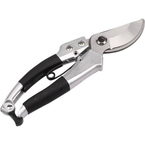 L74D Professional Reduce Plant Damage Waterproof and Rust proof Sharp Blade Pruning Shears Lightweight Easy to Operate