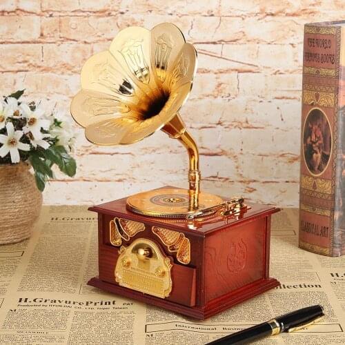 Antique Wooden Music Box Metal Phonograph Hand Crank Music Boxes Creative Classic Music Box Home Decor Christmas Birthday Gift