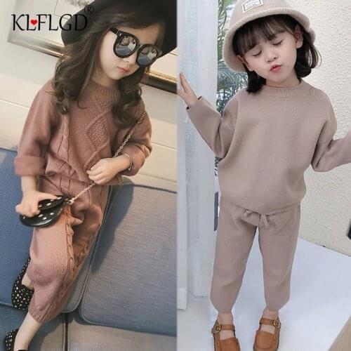 Girls' baby knitted sweater top + pants 2-piece set Autumn and winter new girls' woollen clothes and trousers warm Suit