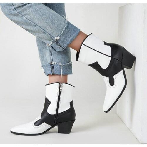 2021 Autumn And Winter Color Matching Short Tube Thick Heel High Heel Ankle Boots Martin Boots