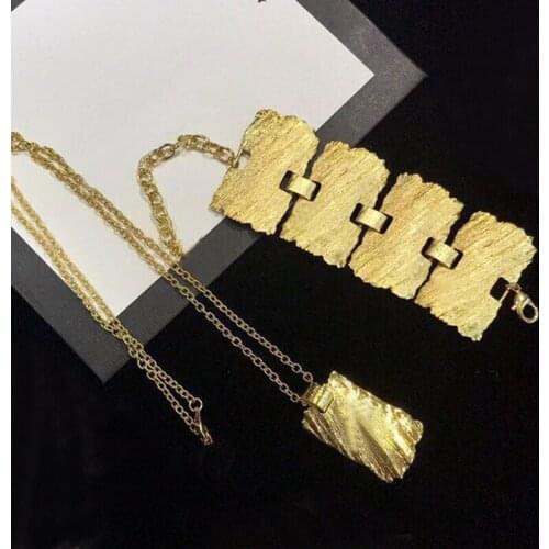 Hot brand fashion men and women design gold rectangular tag sweater chain long necklace punk bracelet party banquet jewelry set