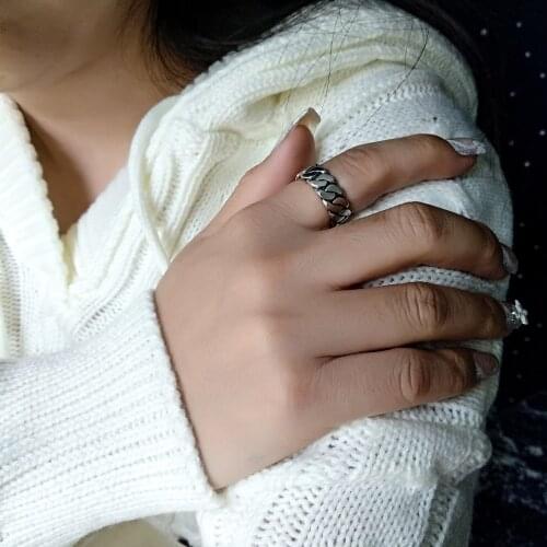 2021 New Personality Retro Braided Chain Ring Fashion Womens Jewelry To Attend The Wedding Bridal Jewelry