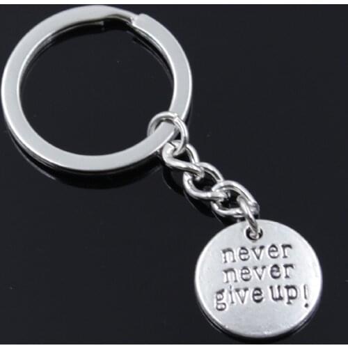 New Fashion Men 30mm Keychain DIY Metal Holder Chain Plates Never Never Give Up 20x20mm Silver Color Pendant Car Keychain Gift