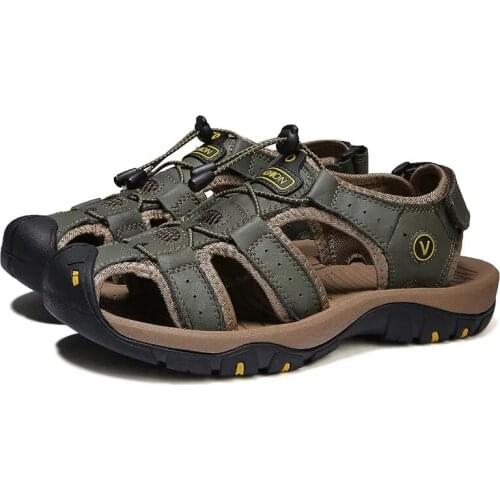 Mens Summer Outdoor Beach Sandals Clog Flat 2021 New Fashion Big Size 38-48 Wading Aqua Creek Close Toe Leather Male Shoes