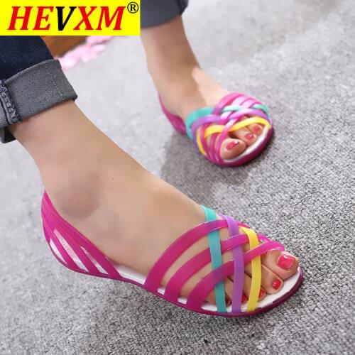 Women Sandals 2020 Hot Summer New Candy Color Women Shoes Peep Toe Stappy Beach Valentine Rainbow Clogs Jelly Shoes Woman Flats