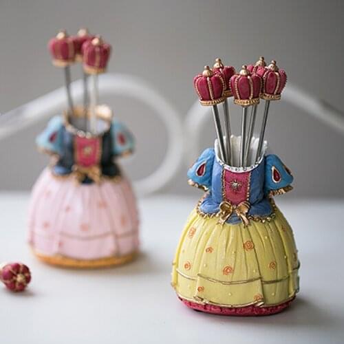 European Crown Fruit Forks Snow White Dress Dessert Fork Kit Stainless Steel Fruit Sticks Tableware Lovely Cartoon Salad Fork