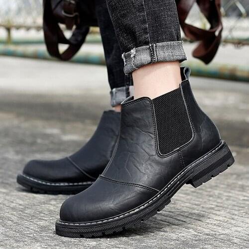 Fashion Mens Boots winter plush Warm Winter snow Boots Men High Quality Breathable Boots slip on Mens Shoes Botas Chelsea Boots