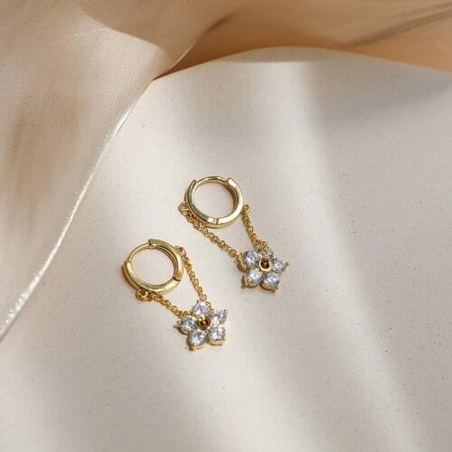 OLIRAFT Stud Earrings