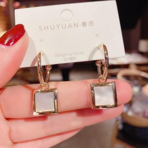 Japanese and Korean exquisite acrylic Women Geometric Earrings Fashion Simple Trend Women jewelry Pendant Personality Earrings